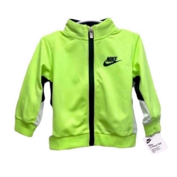 Nike Tracksuit - Picture 2 of 3